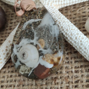 reçine kolye, hediye kolye, (hediyelik paket olarak kargolanır.) (kopya) (kopya)