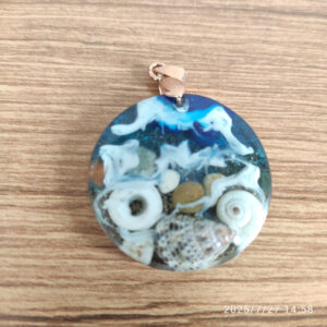 reçine kolye, hediye kolye, (hediyelik paket olarak kargolanır.) (kopya)