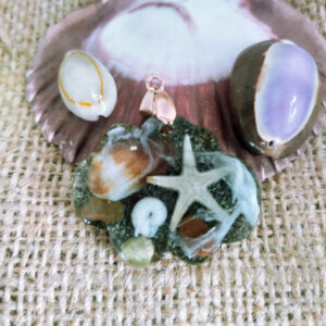 reçine kolye, hediye kolye, (hediyelik paket olarak kargolanır.) (kopya)