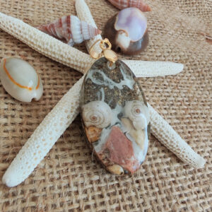 reçine kolye, hediye kolye, (hediyelik paket olarak kargolanır.) (kopya)