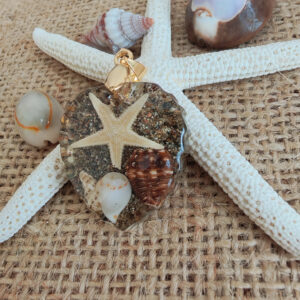 reçine kolye, hediye kolye, (hediyelik paket olarak kargolanır.) (kopya)