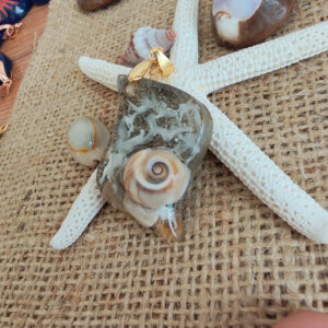 reçine kolye, hediye kolye, (hediyelik paket olarak kargolanır.) (kopya)