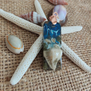 reçine kolye, hediye kolye, (hediyelik paket olarak kargolanır.) (kopya)