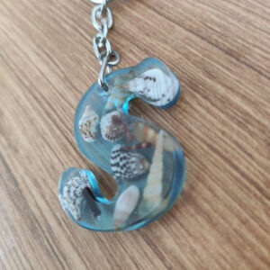 “açık mavi deniz” epoksi “İ” harf anahtarlık (kopya)