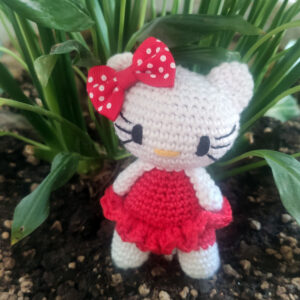 sevimli kedi figürü kırmızı