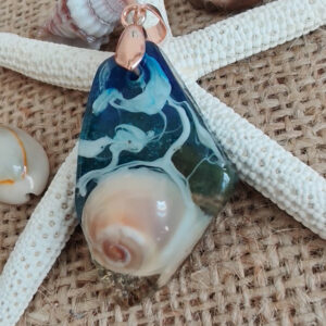 reçine kolye, hediye kolye, (hediyelik paket olarak kargolanır.) (kopya)